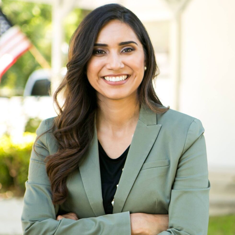 Home Dr. Noemi Hernandez Alexander for RUSD School Board